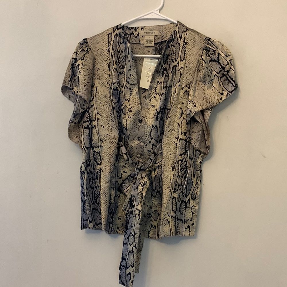 VERTIGO PARIS BLOUSE short sleeve snakeskin Size S NWT